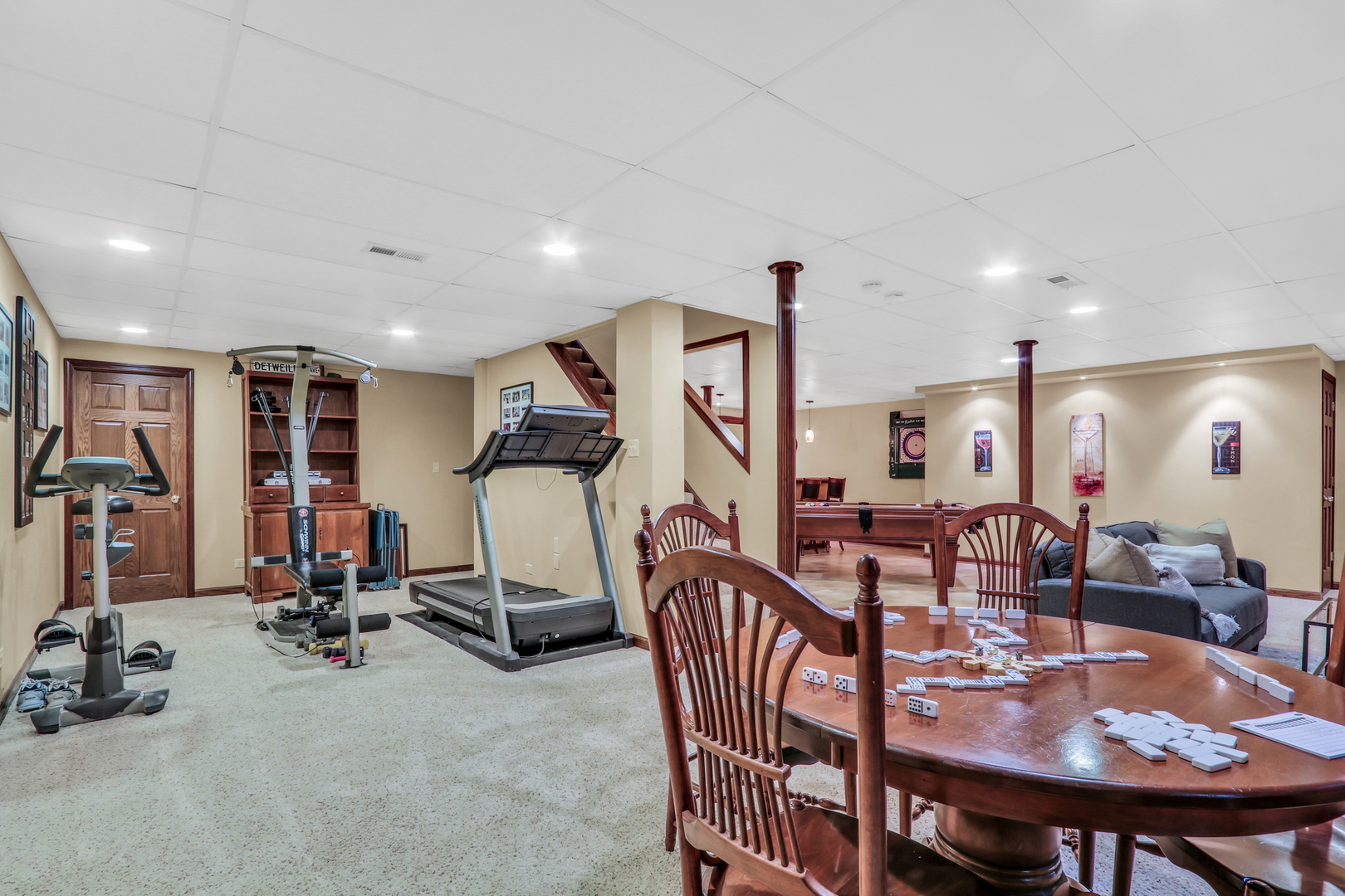 420 Capital Lane, Gurnee, IL 60031