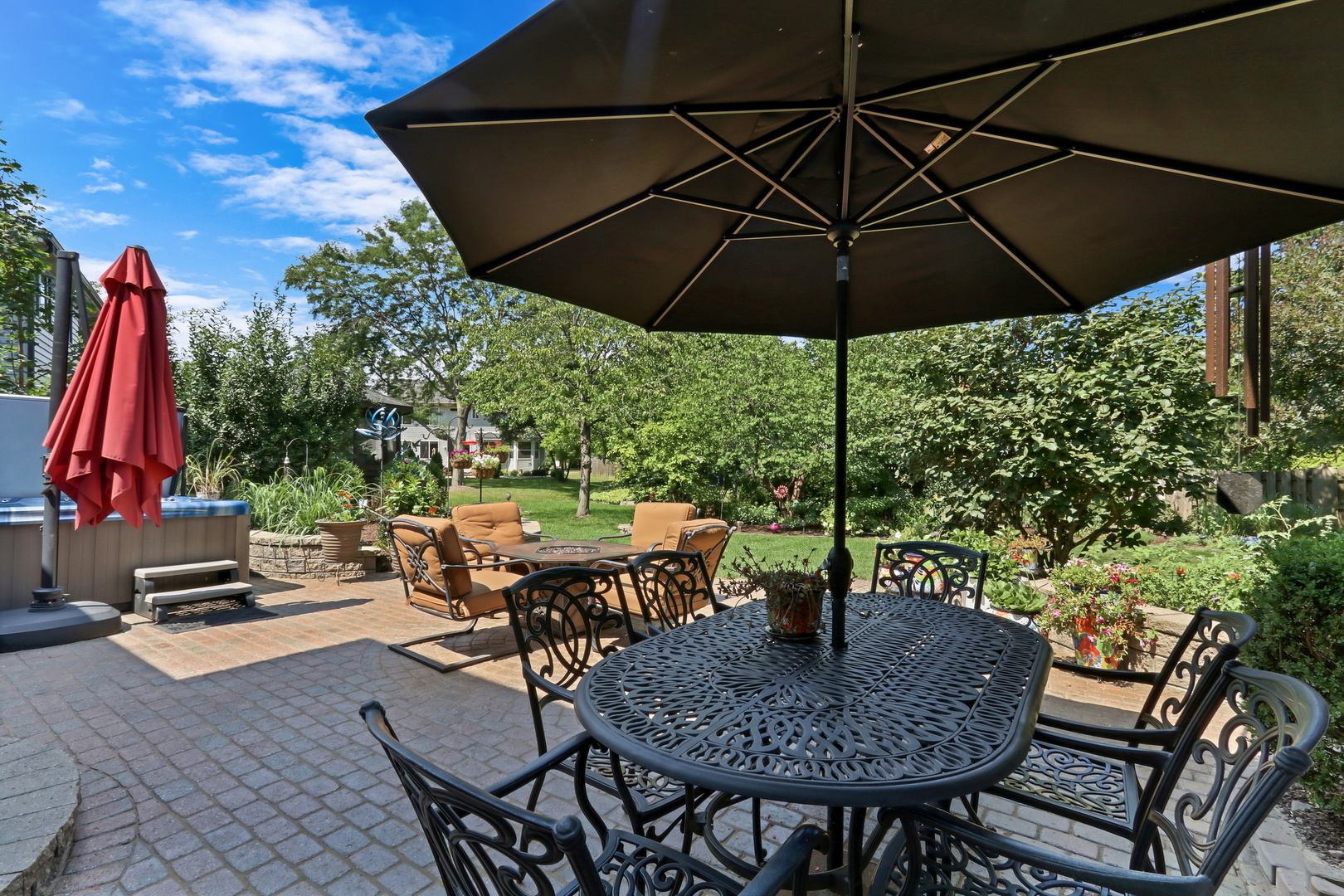 420 Capital Lane, Gurnee, IL 60031