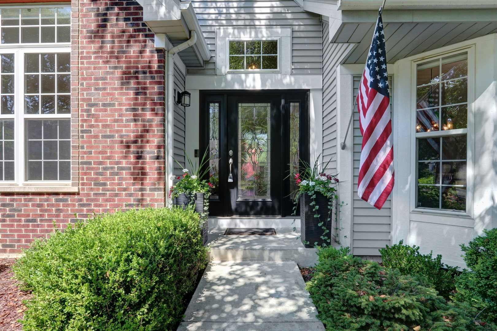 420 Capital Lane, Gurnee, IL 60031