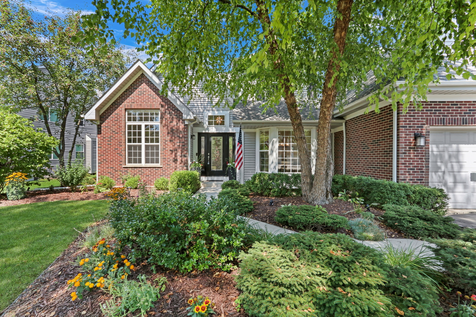 420 Capital Lane, Gurnee, IL 60031
