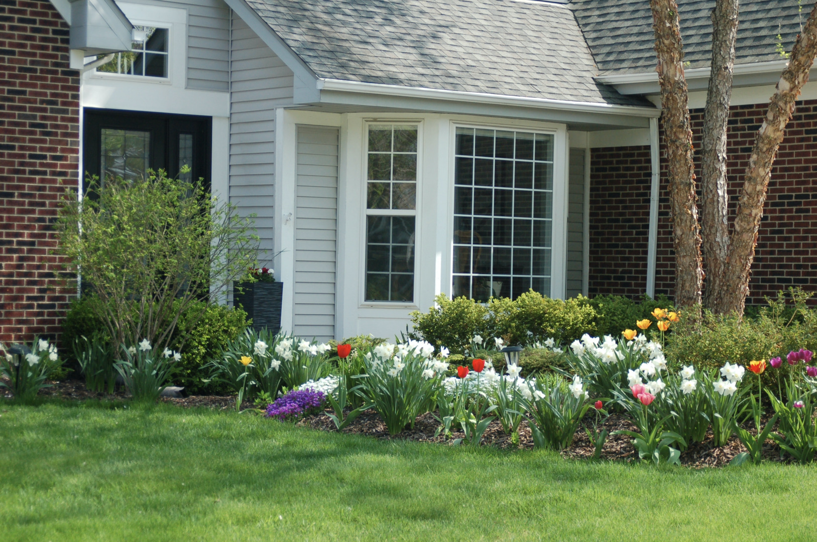 420 Capital Lane, Gurnee, IL 60031