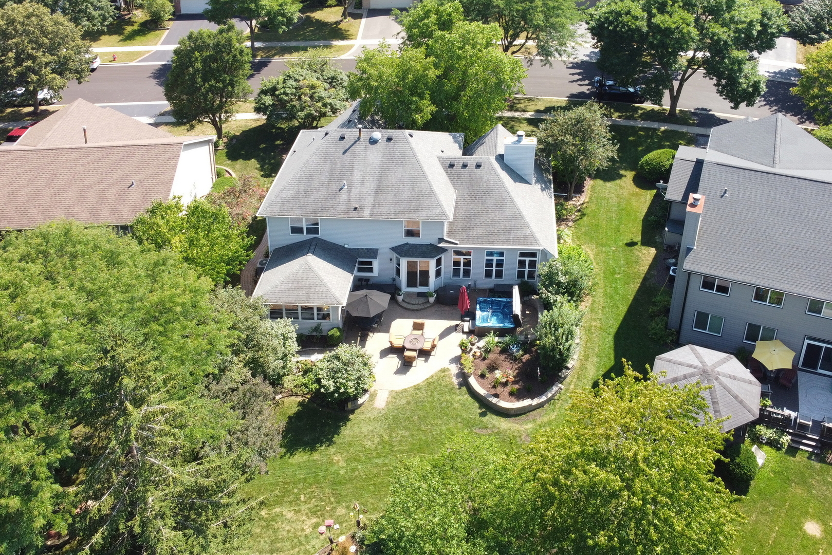 420 Capital Lane, Gurnee, IL 60031
