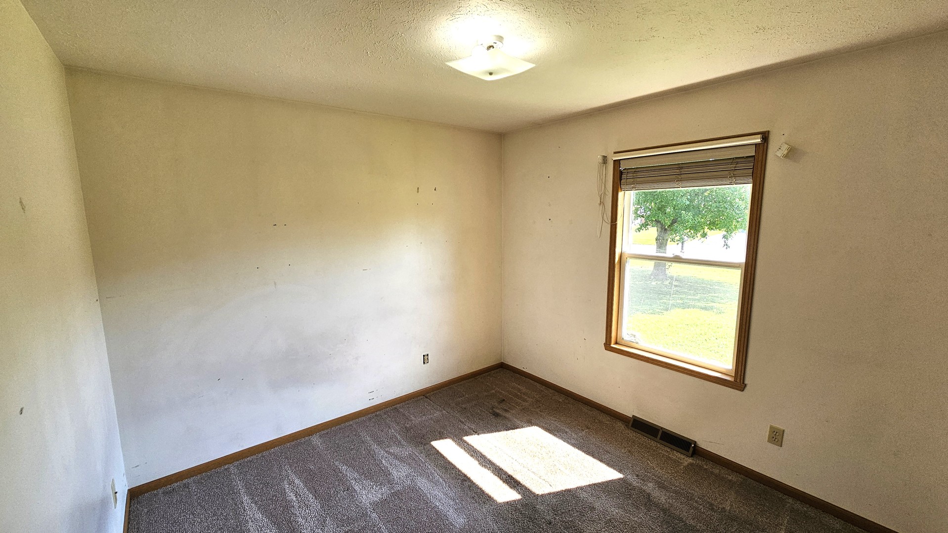 14126 Kirane Court, South Beloit, IL 61080