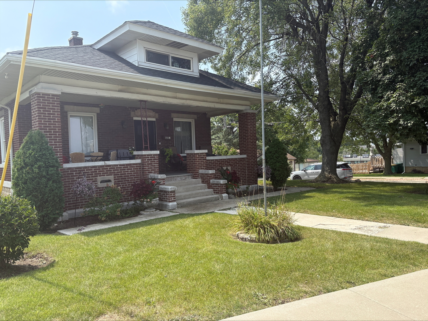 602 Mccarthy Road, Lemont, IL 60439