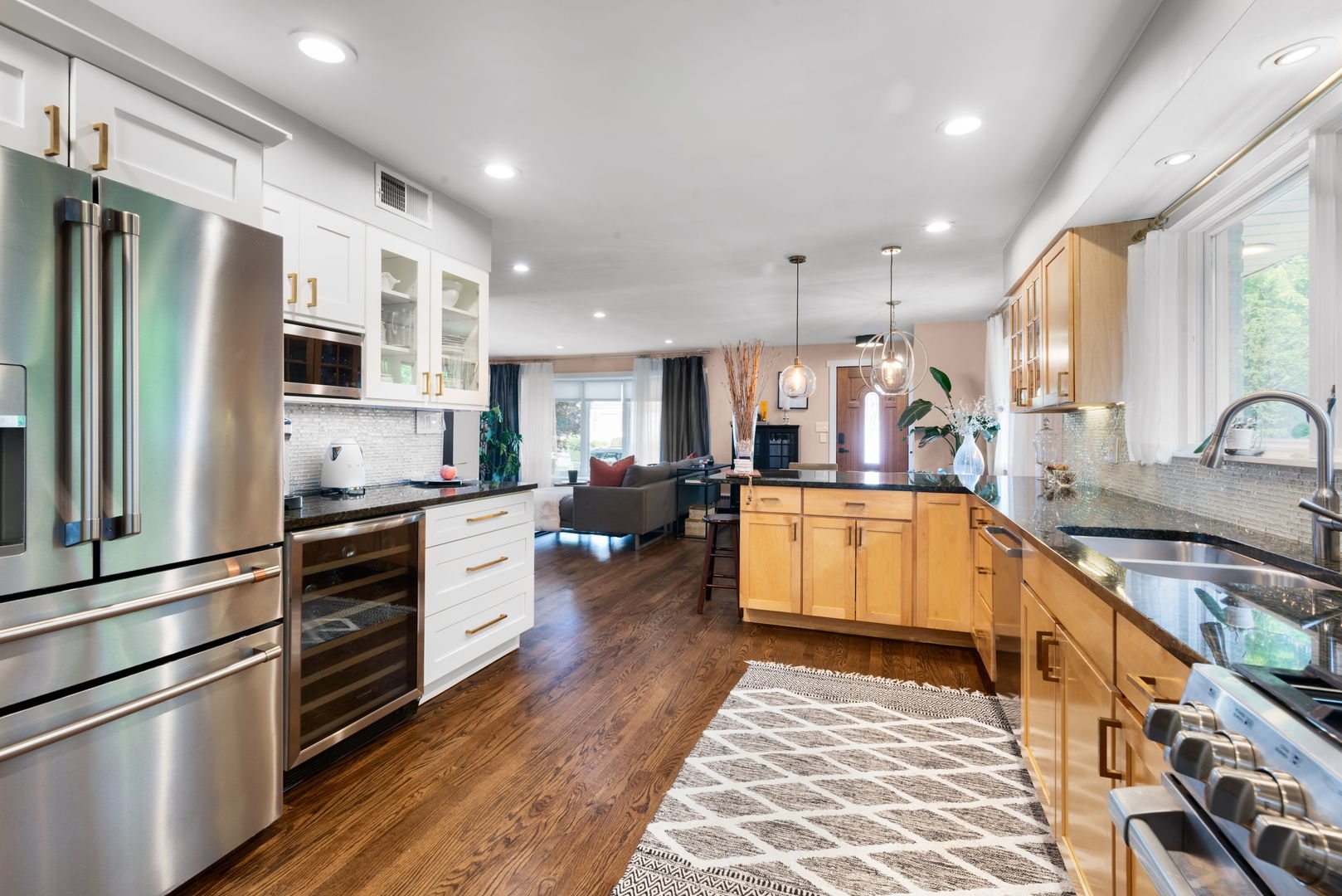 2424 Wood Street, River Grove, IL 60171