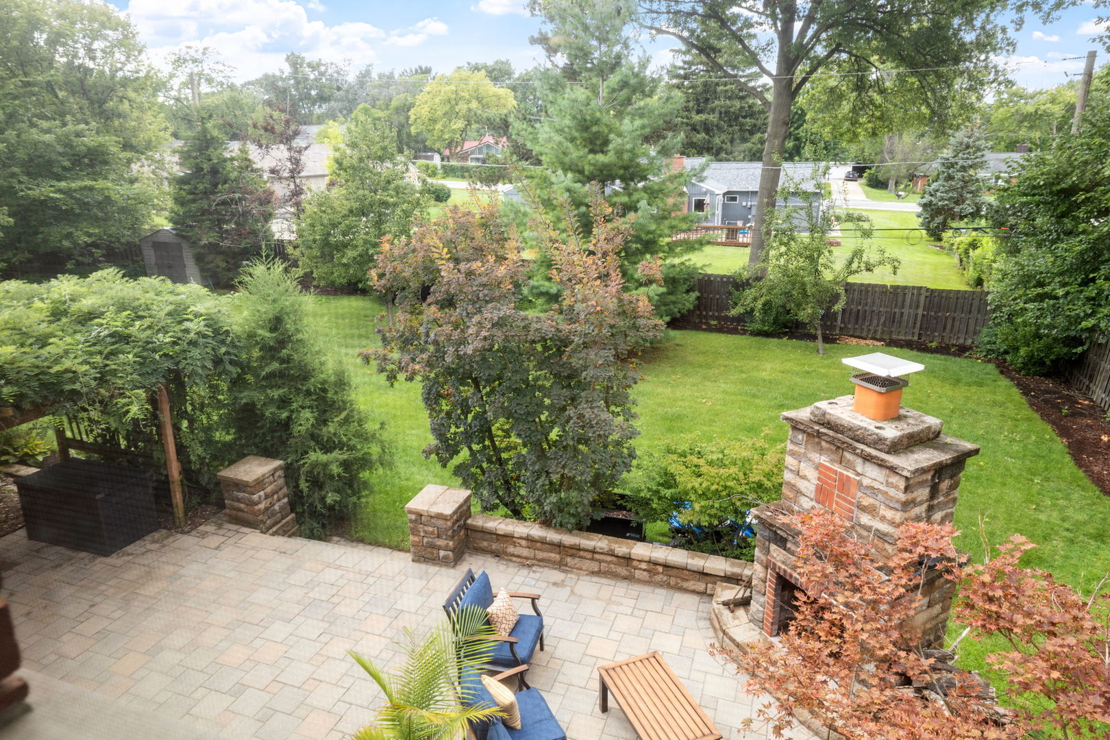 5546 Laurel Avenue, La Grange Highlands, IL 60525