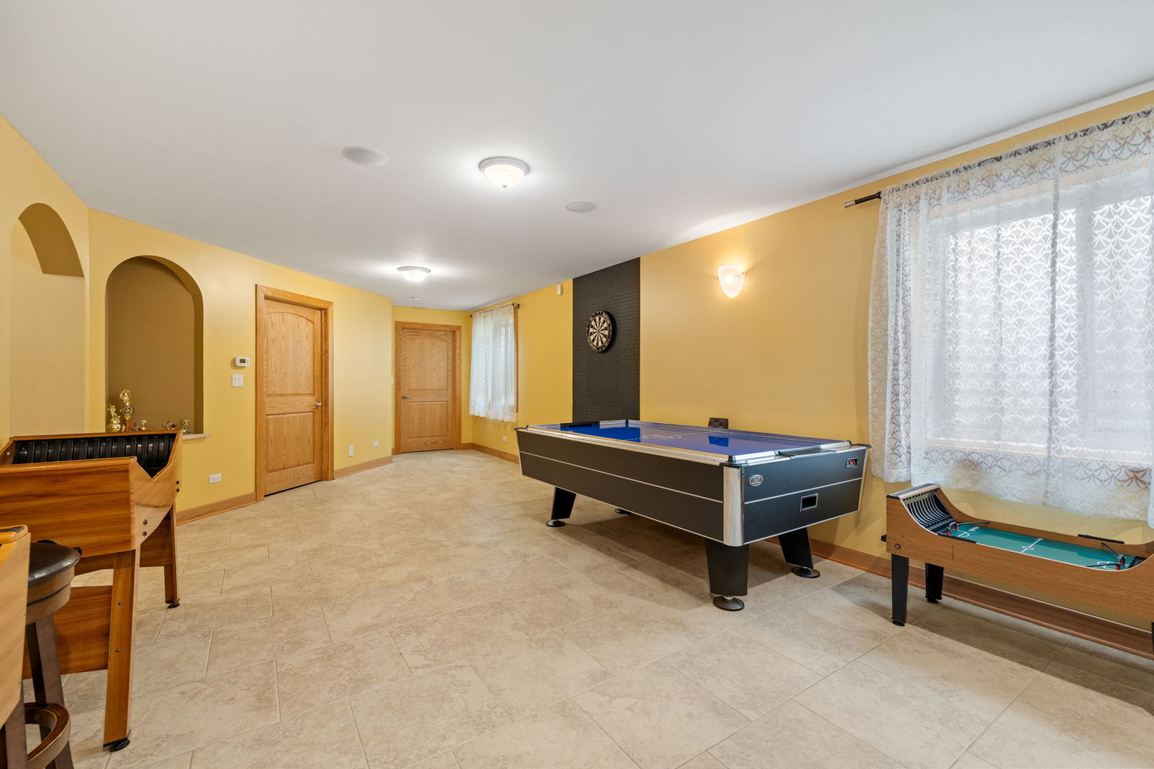 5546 Laurel Avenue, La Grange Highlands, IL 60525