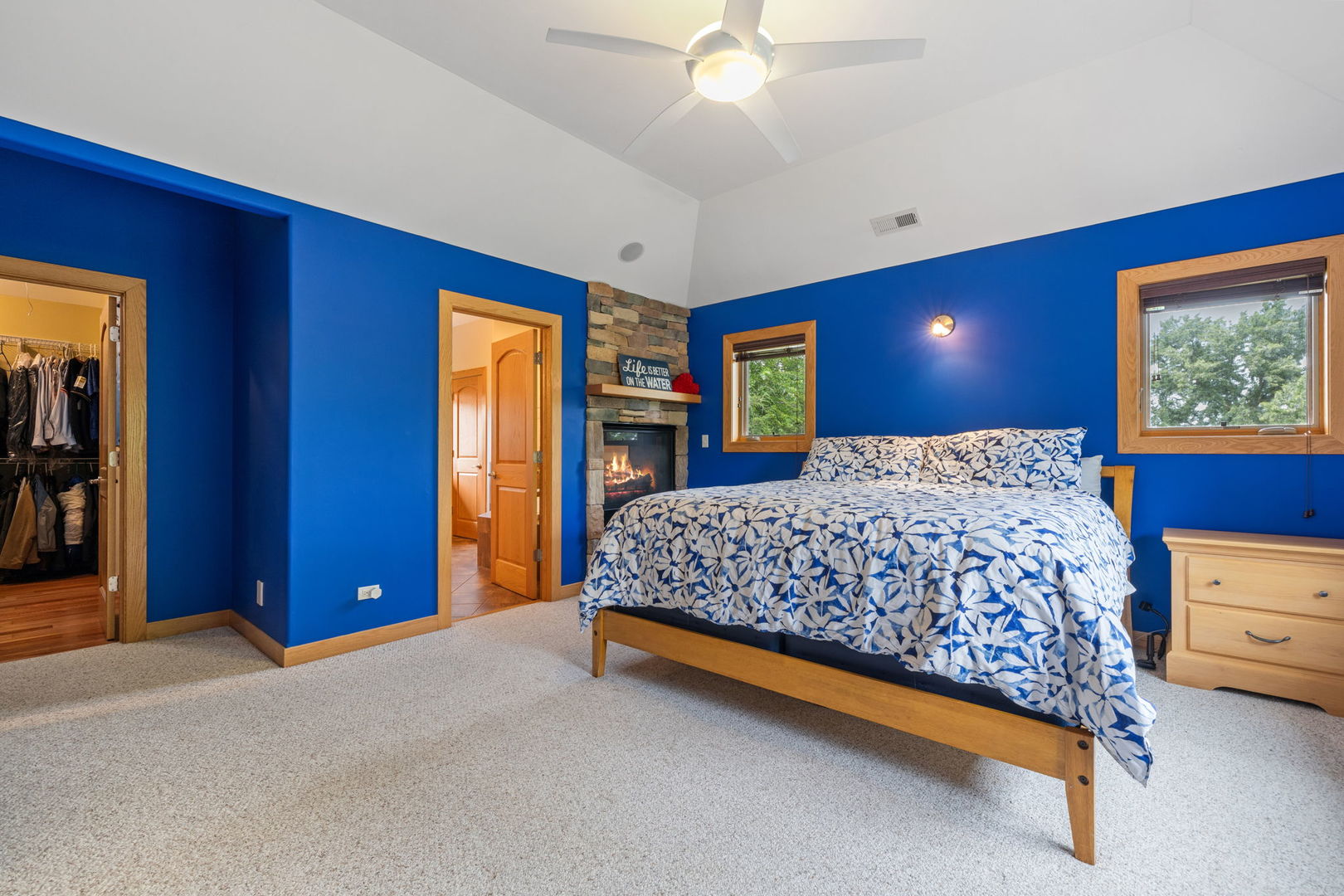 5546 Laurel Avenue, La Grange Highlands, IL 60525
