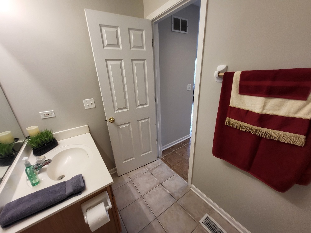 2949 BROSSMAN Street, Naperville, IL 60564