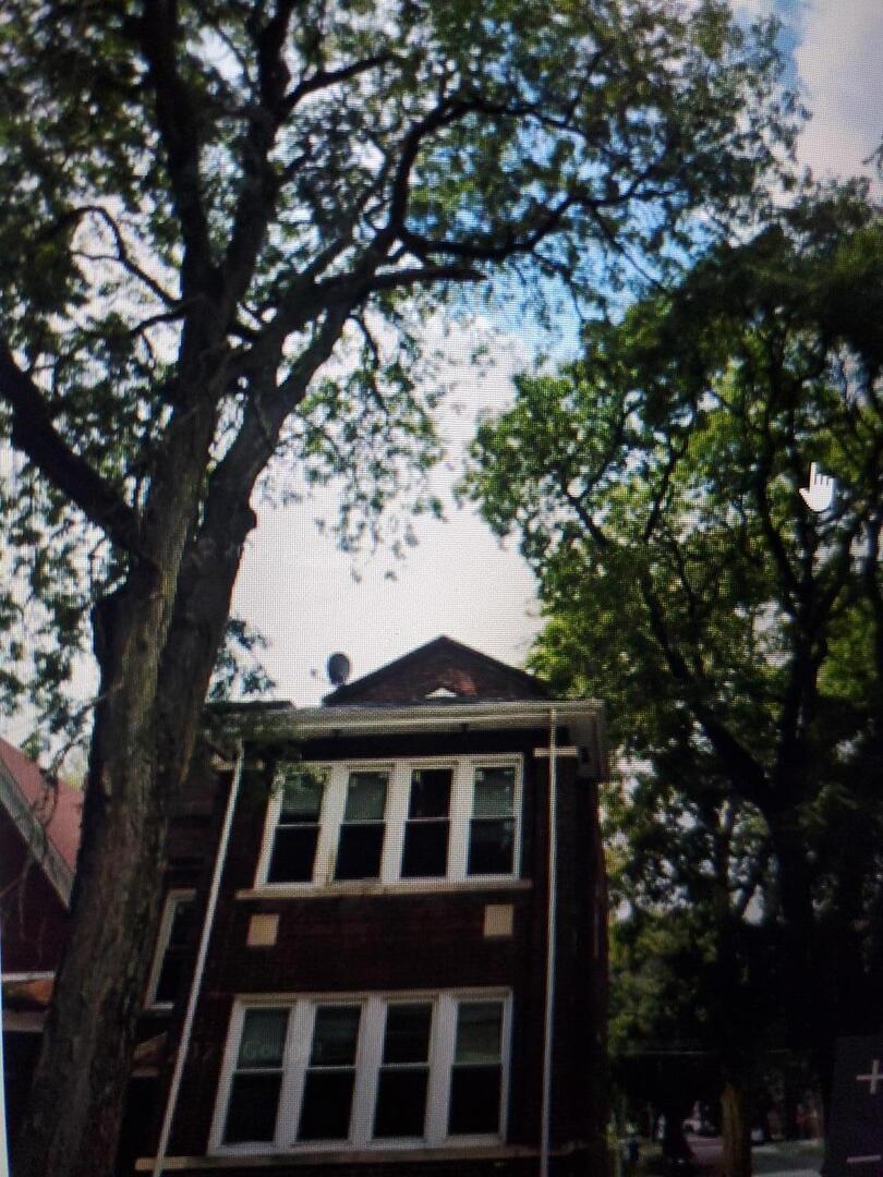 Chicago, IL 60636