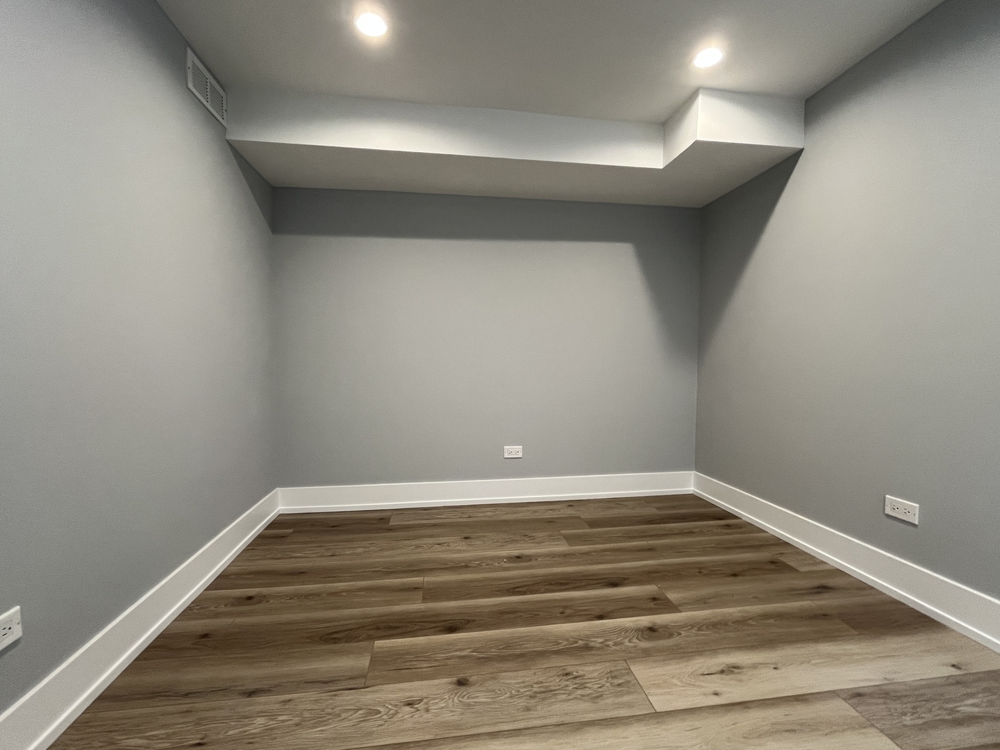 3407 N OAK PARK Avenue, Chicago, IL 60634