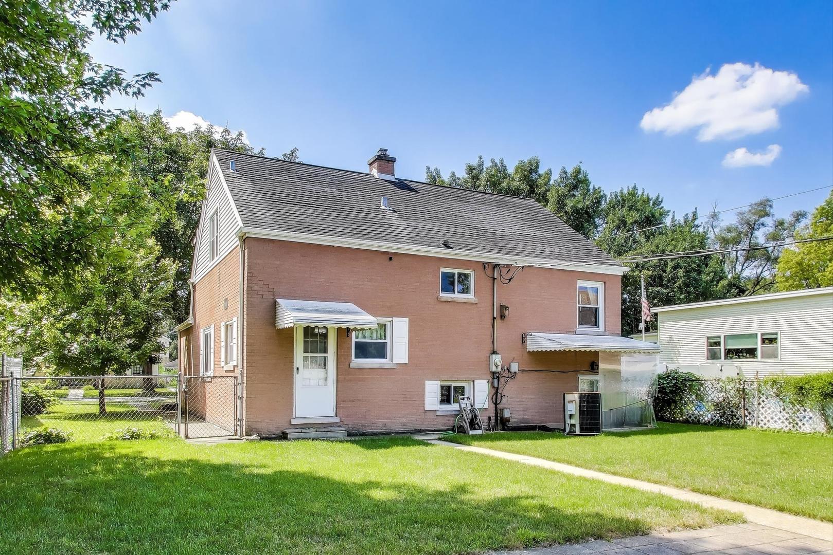 9524 Jefferson Avenue, Brookfield, IL 60513