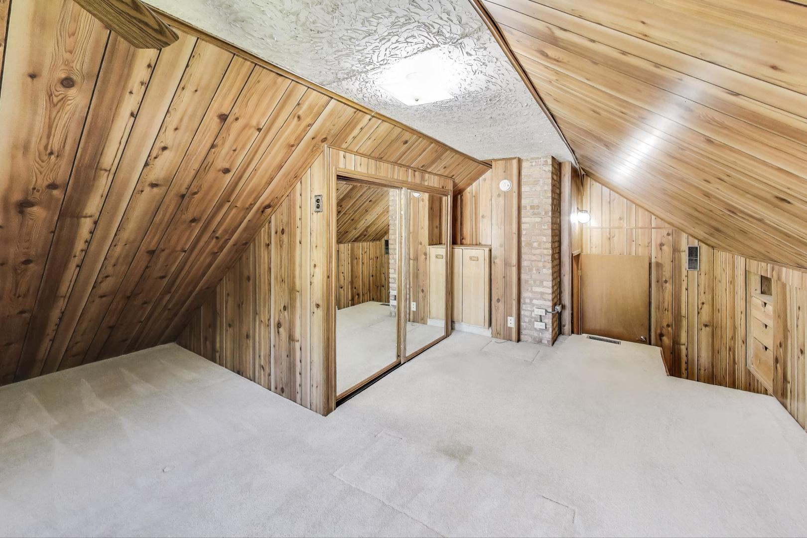9524 Jefferson Avenue, Brookfield, IL 60513