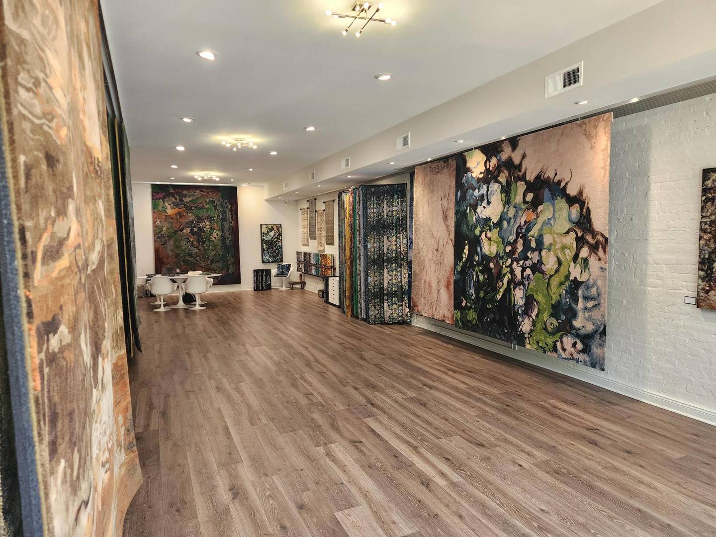 4105 N Lincoln Avenue #1, Chicago, IL 60618