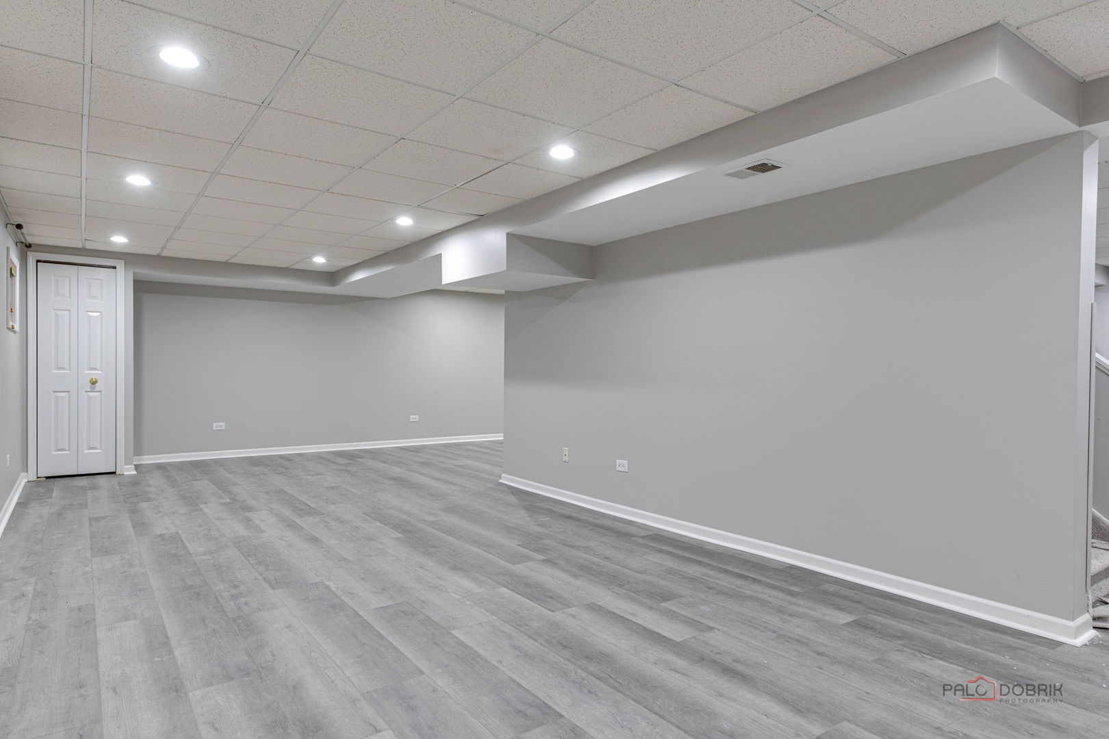 108 Brook Hill Lane, Vernon Hills, IL 60061