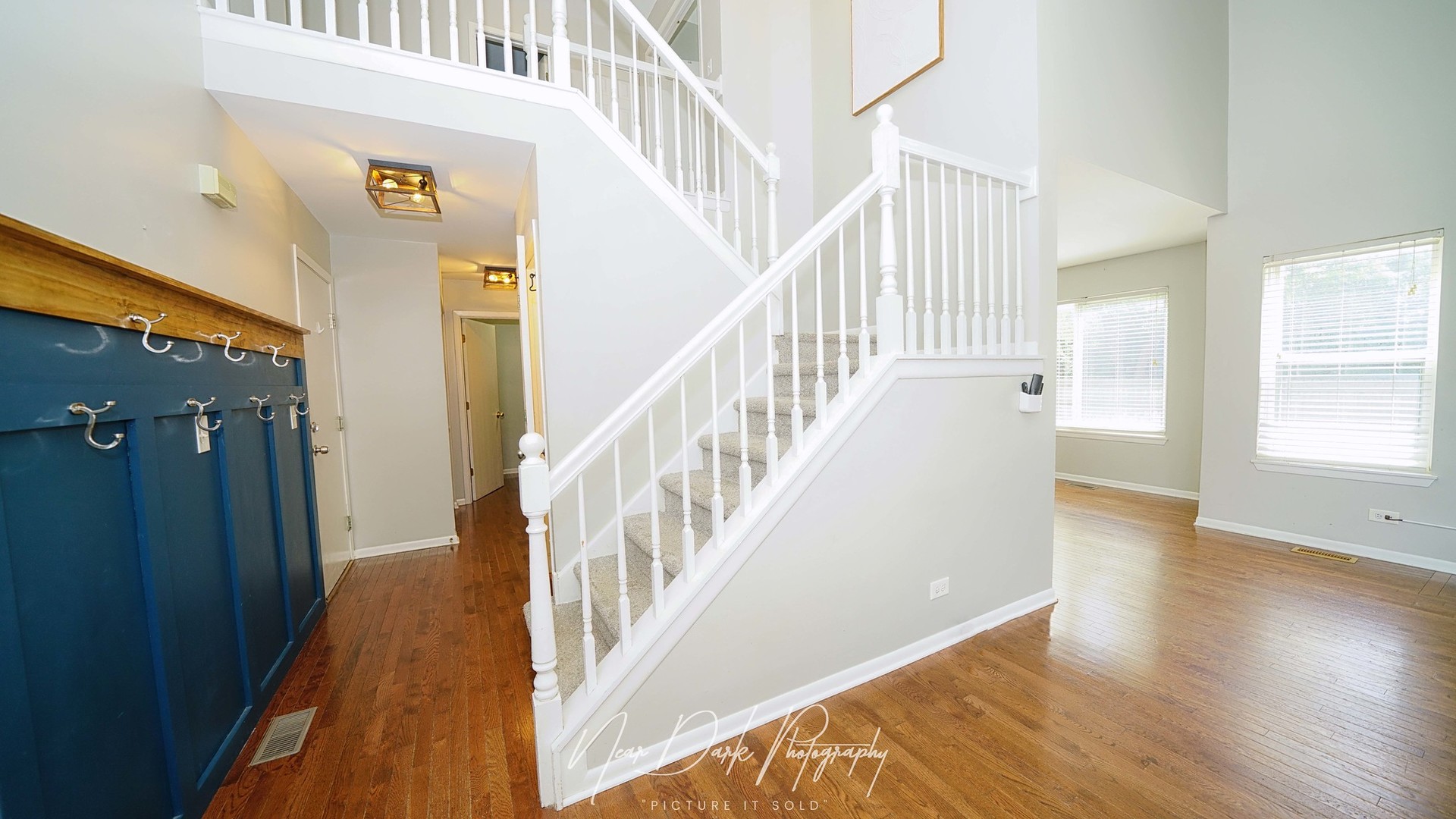 681 E Peachtree Lane, Round Lake Beach, IL 60073