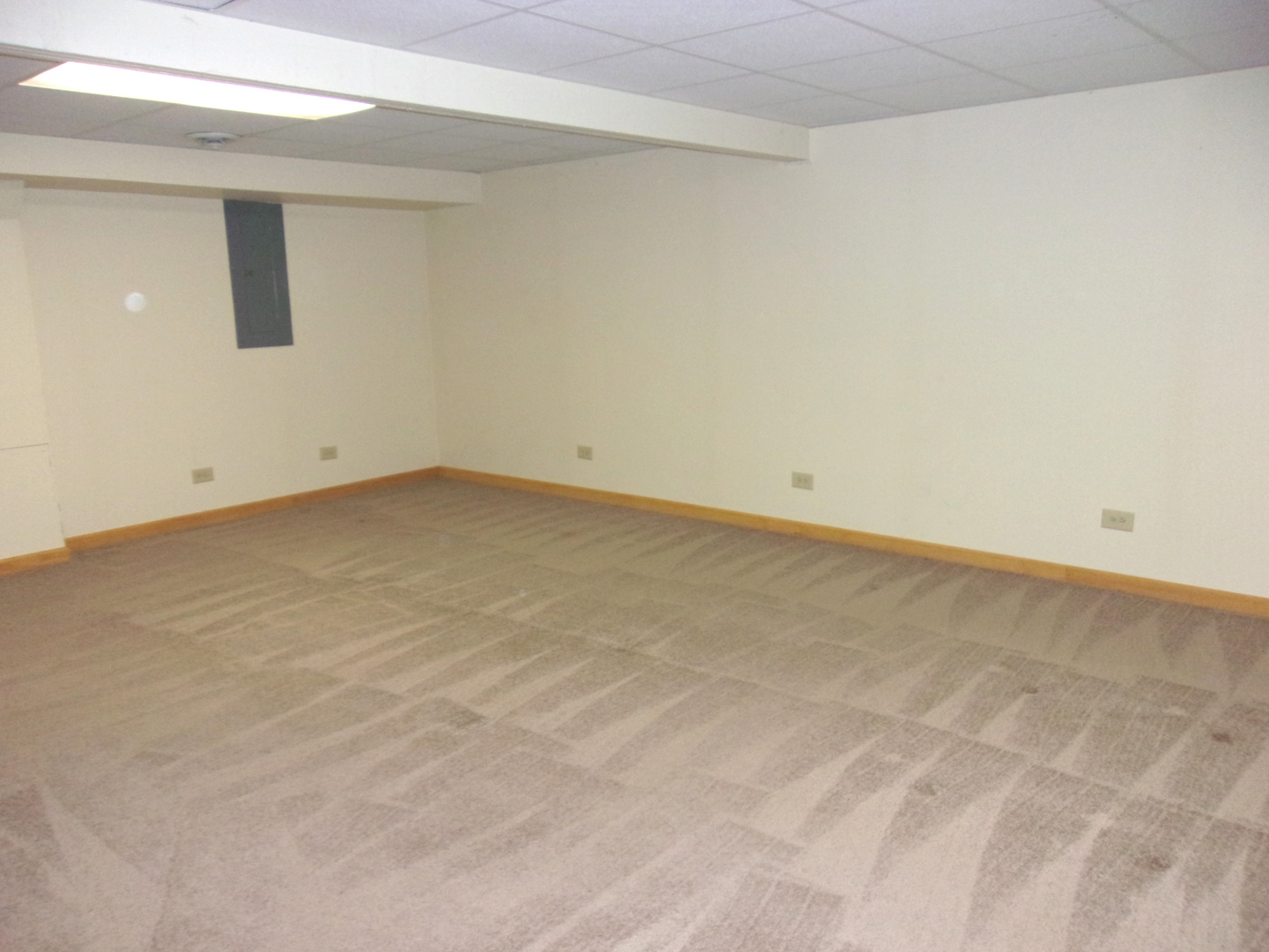 26901 W Burkhart Lane, Ingleside, IL 60041