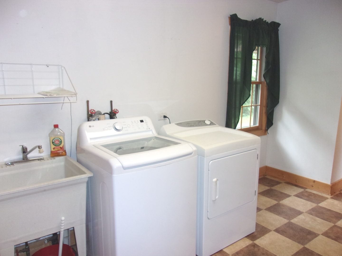 26901 W Burkhart Lane, Ingleside, IL 60041