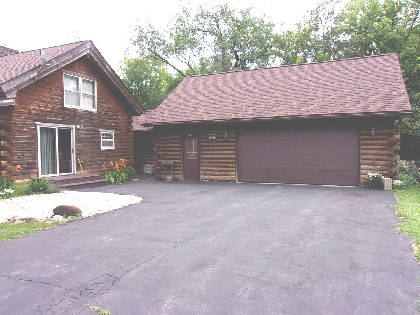 26901 W Burkhart Lane, Ingleside, IL 60041
