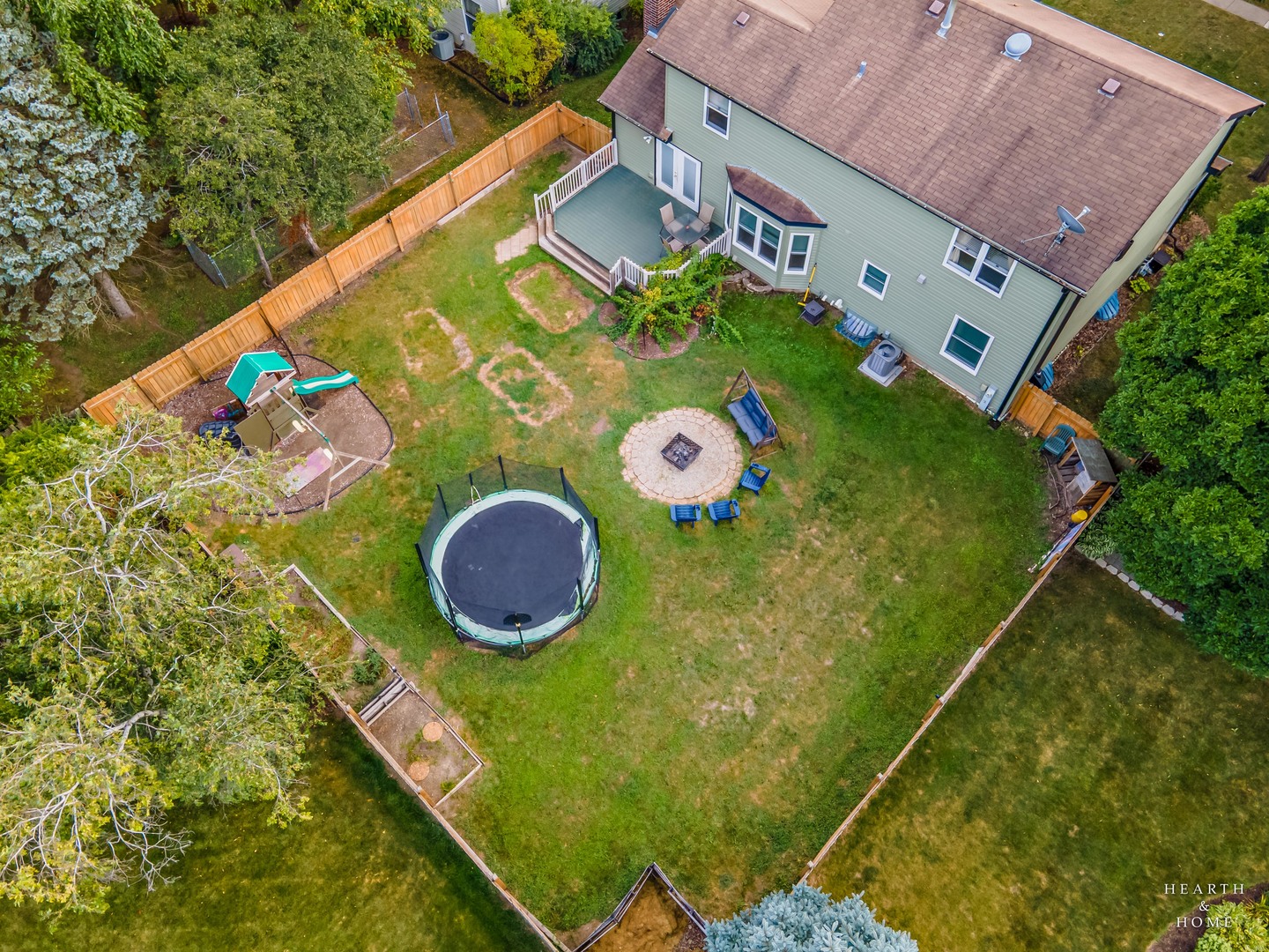 318 Bell Drive, Cary, IL 60013