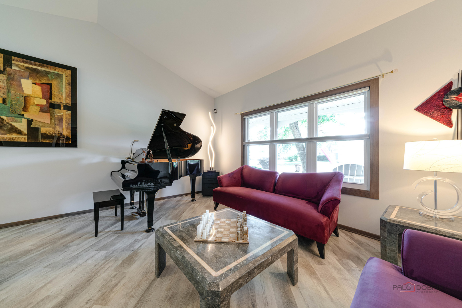 335 Indian Ridge Trail, Wauconda, IL 60084