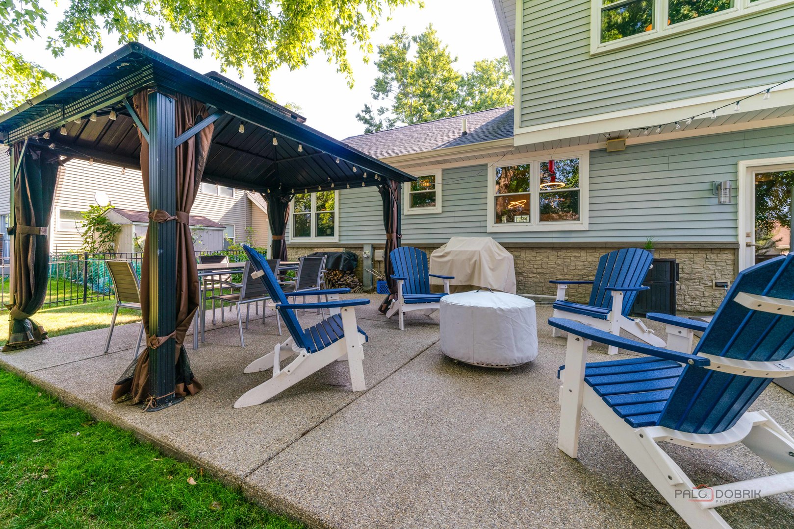 335 Indian Ridge Trail, Wauconda, IL 60084