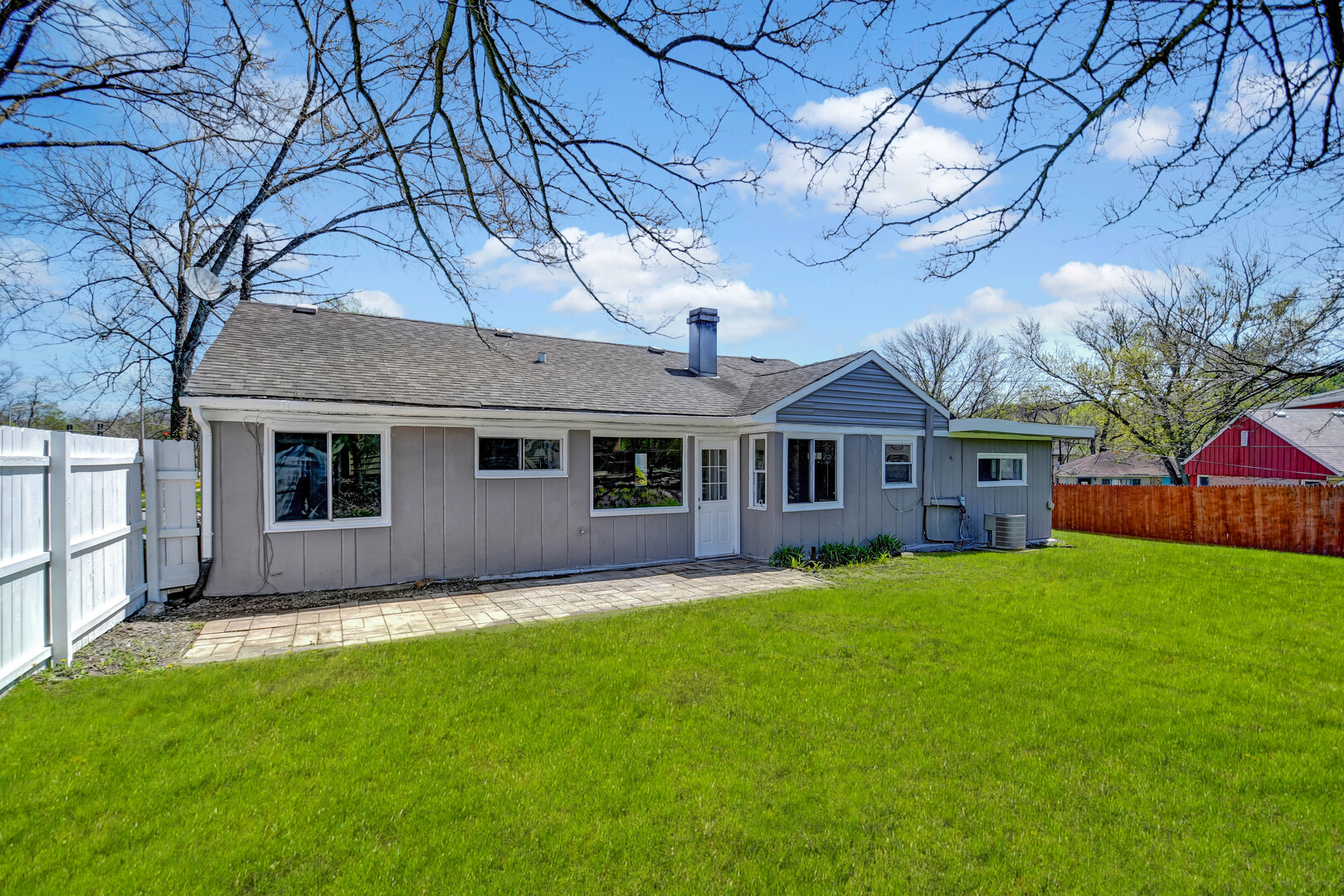 300 OSAGE Street, Park Forest, IL 60466