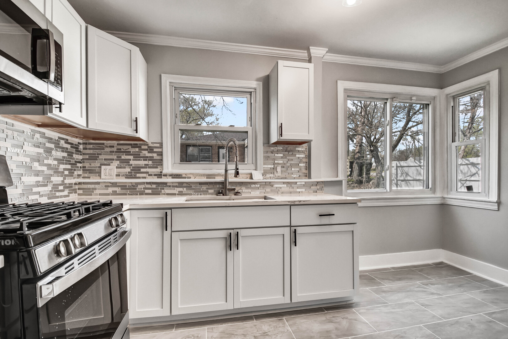 300 OSAGE Street, Park Forest, IL 60466