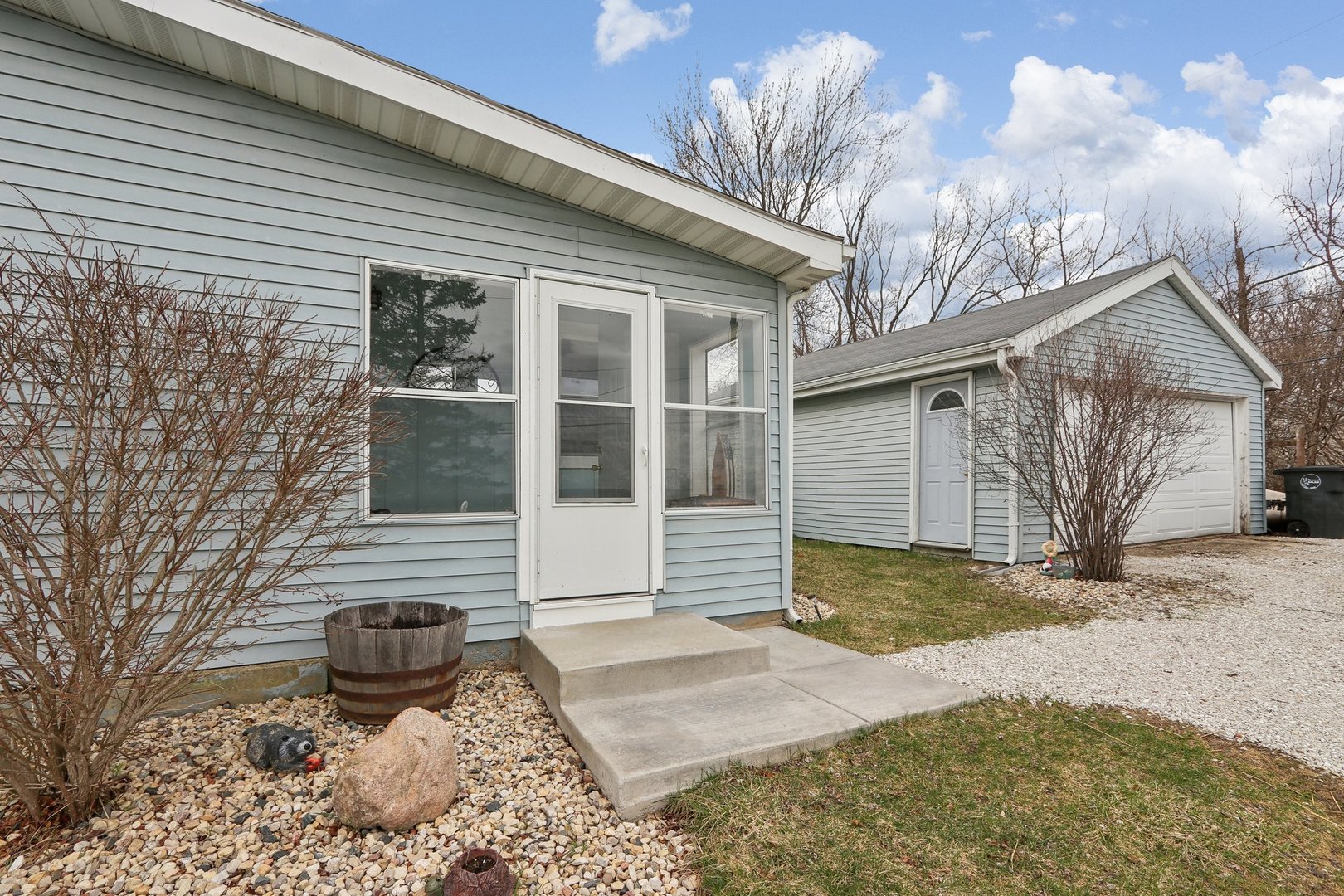 11420 286th Avenue, Trevor, WI 53179