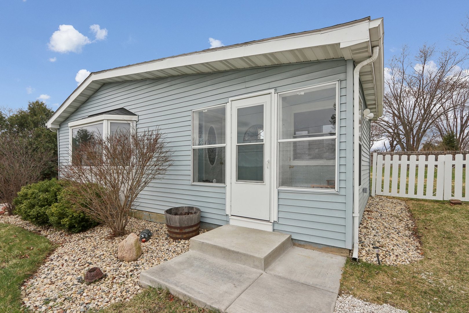 11420 286th Avenue, Trevor, WI 53179