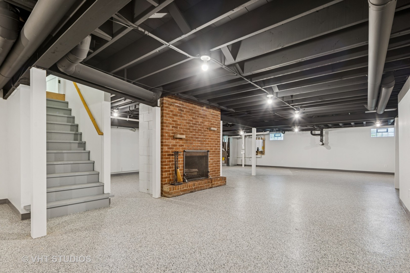 6411 Pontiac Drive, Indian Head Park, IL 60525