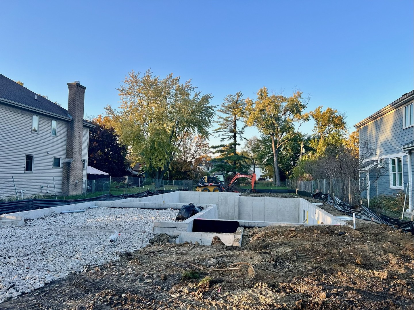 183 E Grantley Avenue, Elmhurst, IL 60126