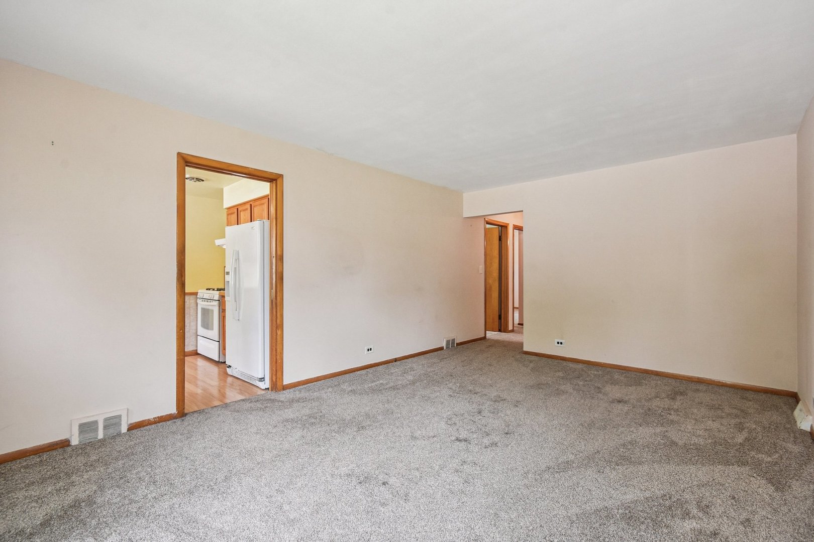 4812 Saint Paul Court, Hillside, IL 60162