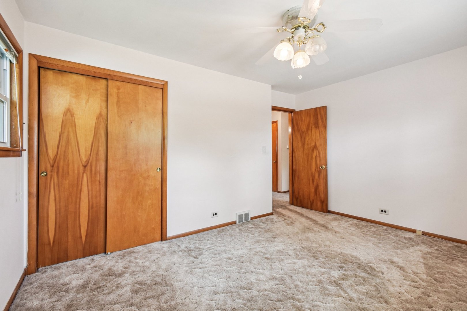 4812 Saint Paul Court, Hillside, IL 60162