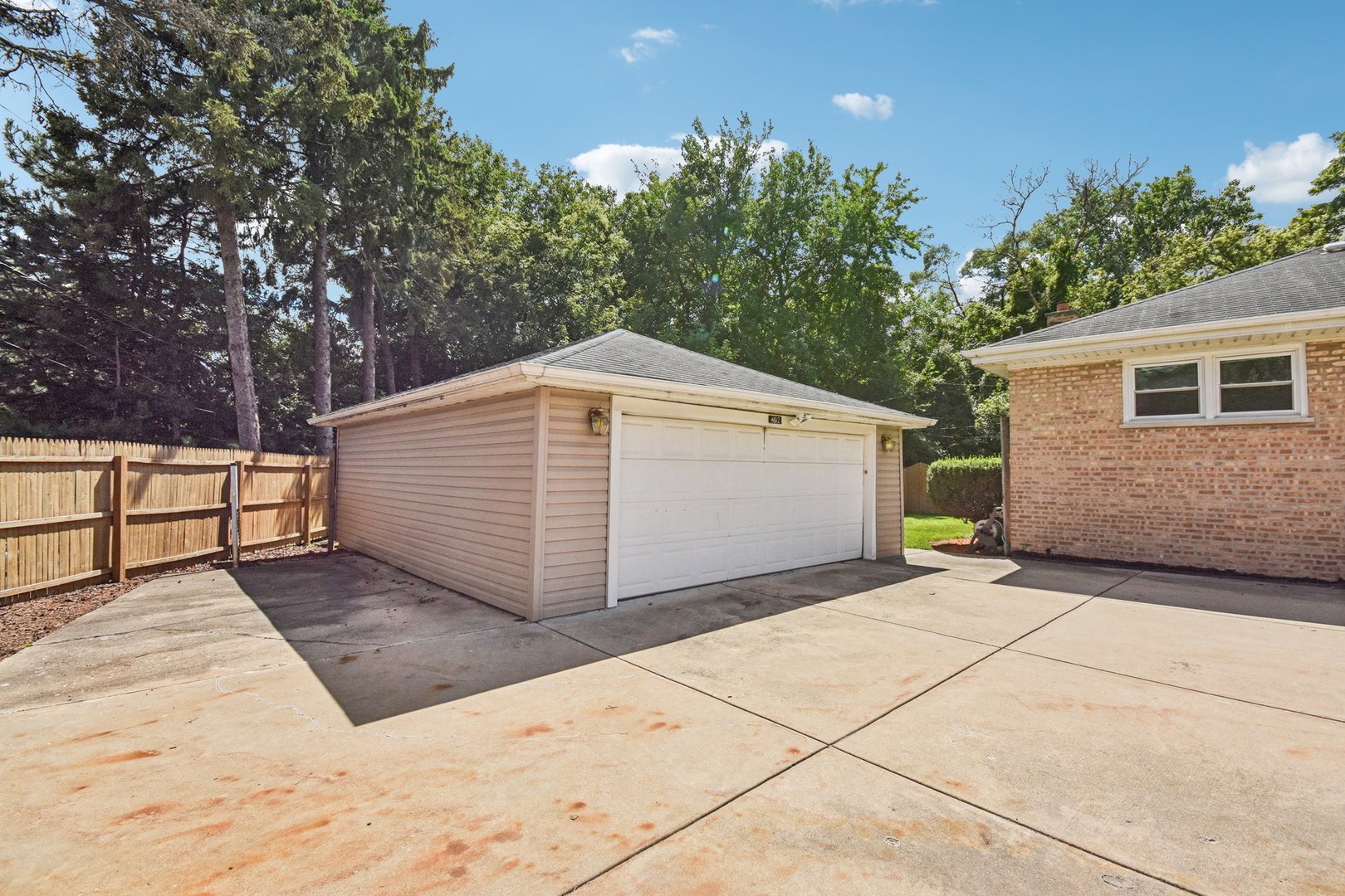 4812 Saint Paul Court, Hillside, IL 60162
