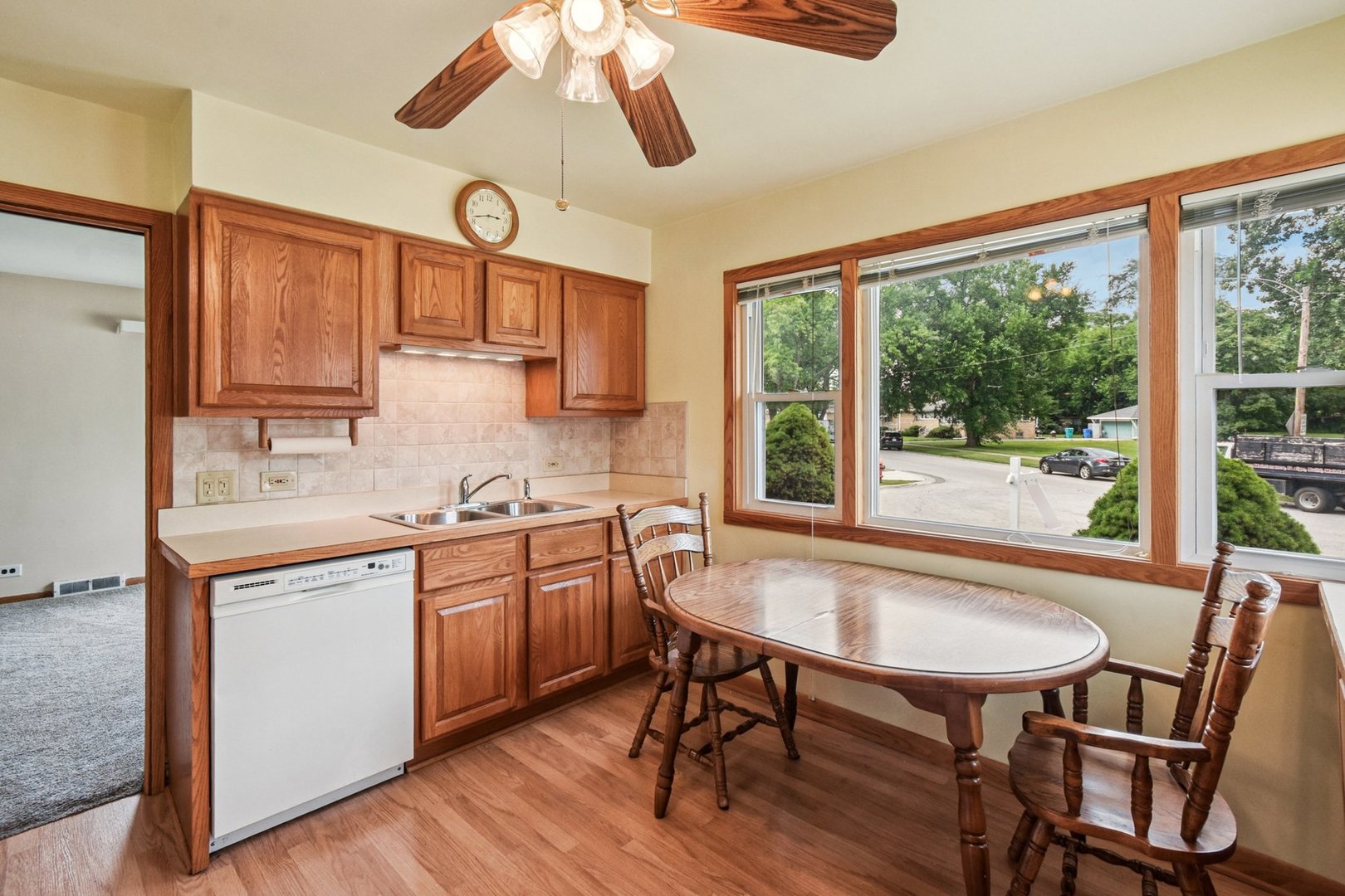 4812 Saint Paul Court, Hillside, IL 60162