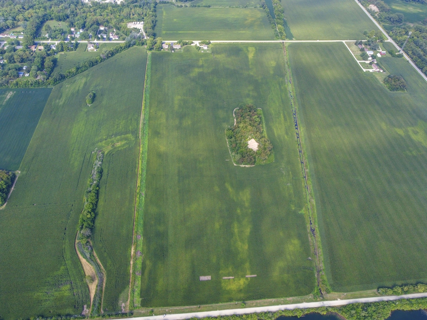 000 N Center Street, Braidwood, IL 60408
