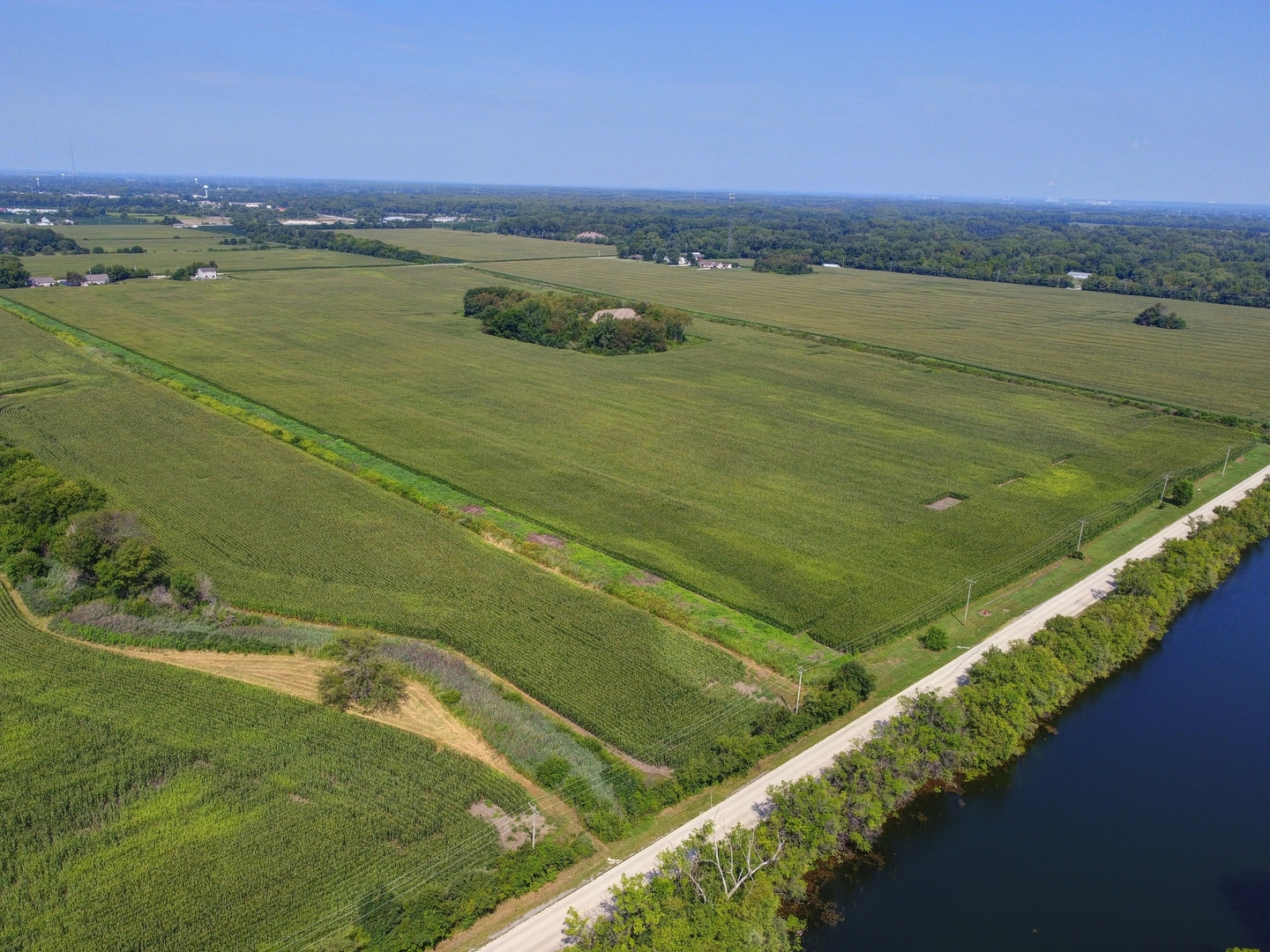 000 N Center Street, Braidwood, IL 60408