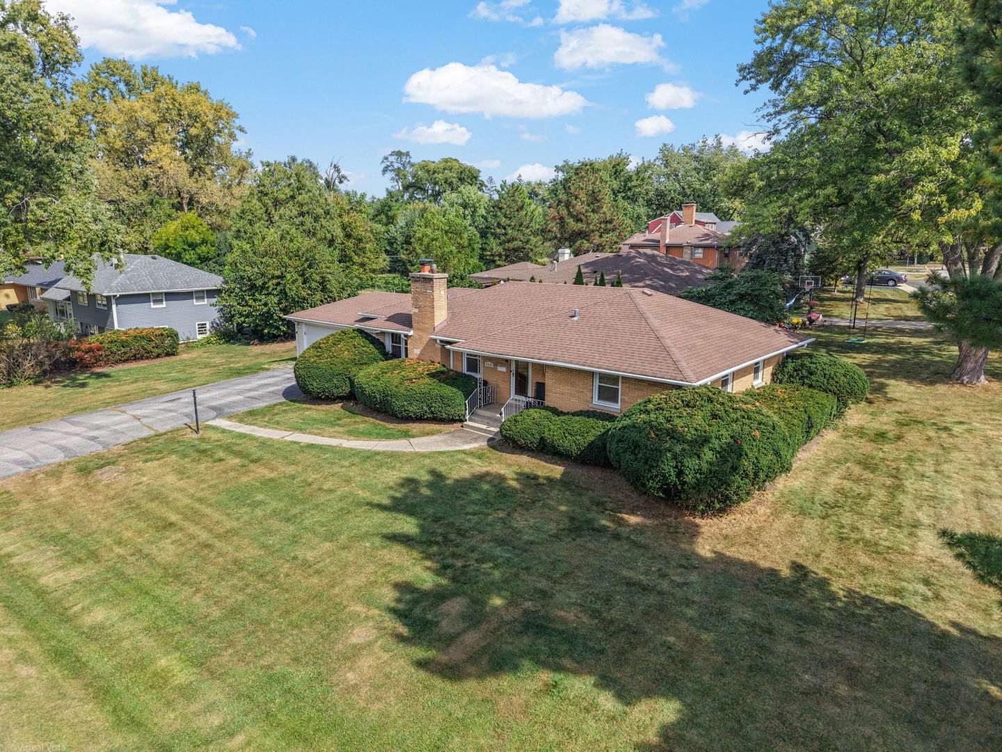 4831 Florence Avenue, Downers Grove, IL 60515