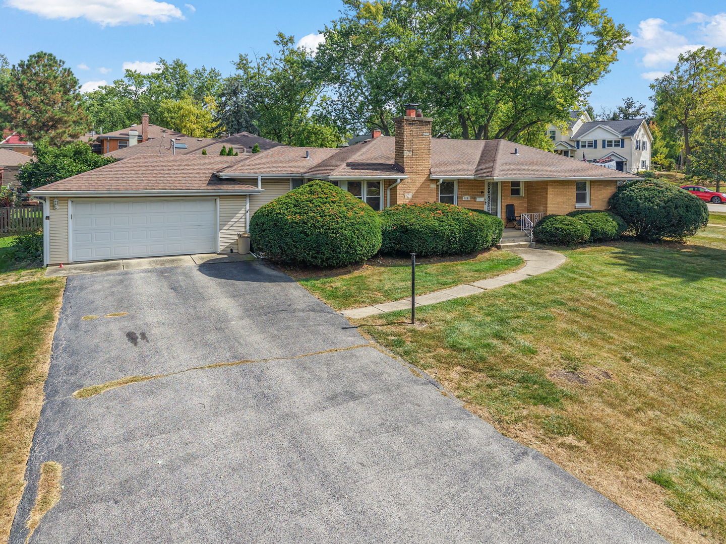 4831 Florence Avenue, Downers Grove, IL 60515