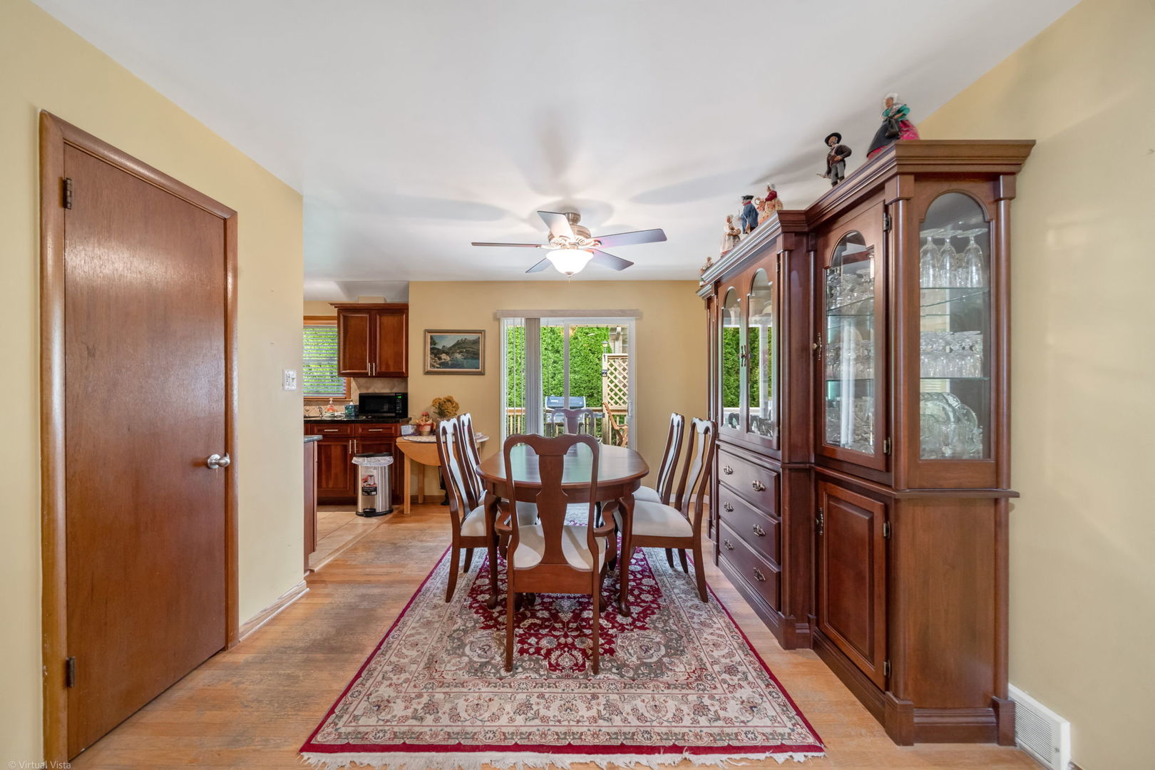 4831 Florence Avenue, Downers Grove, IL 60515