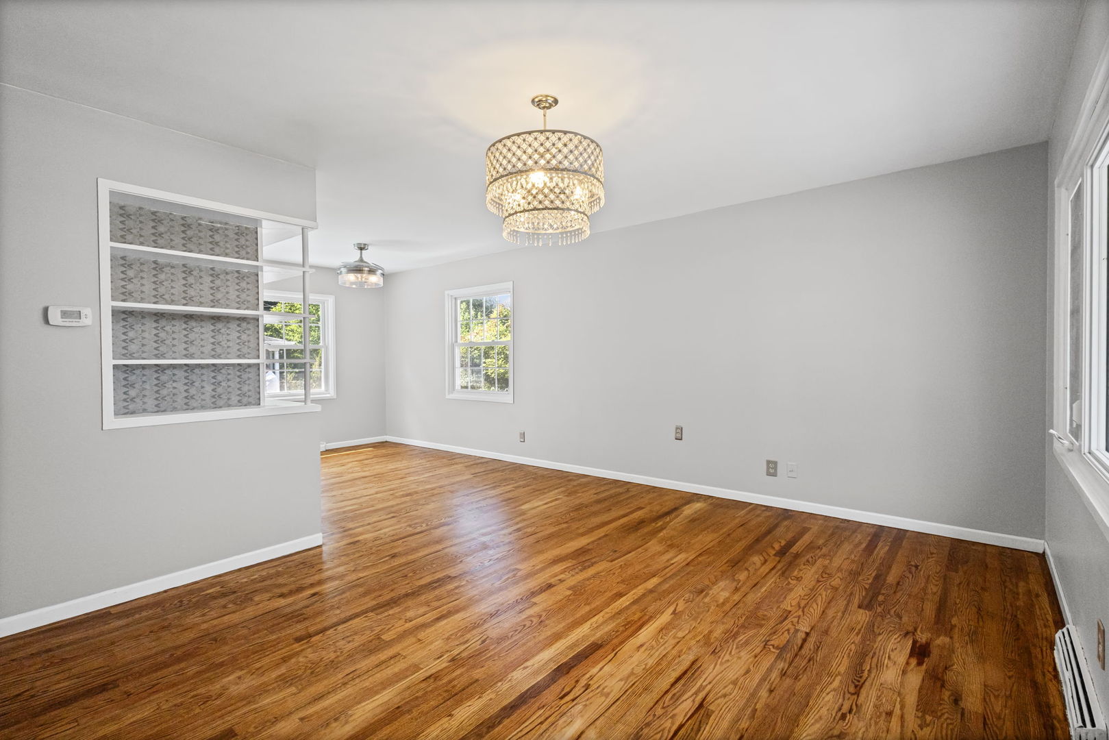 17832 Burnham Avenue, Lansing, IL 60438