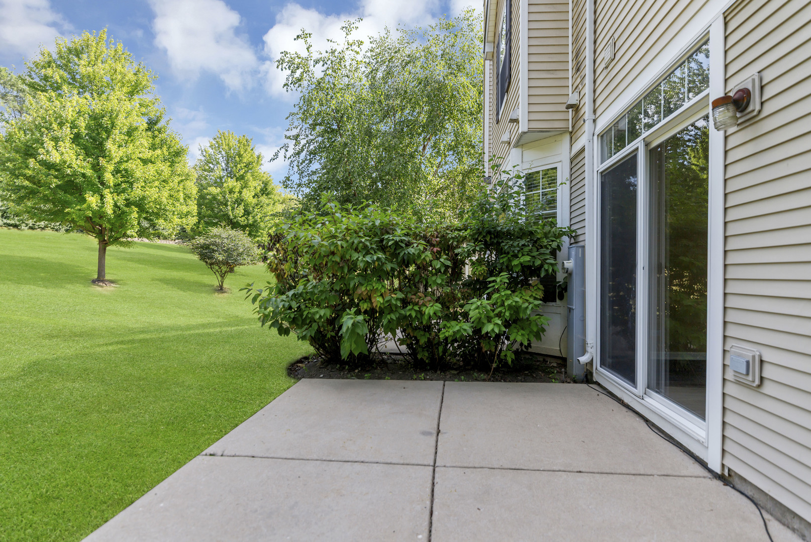 6558 Marble Lane, Carpentersville, IL 60110