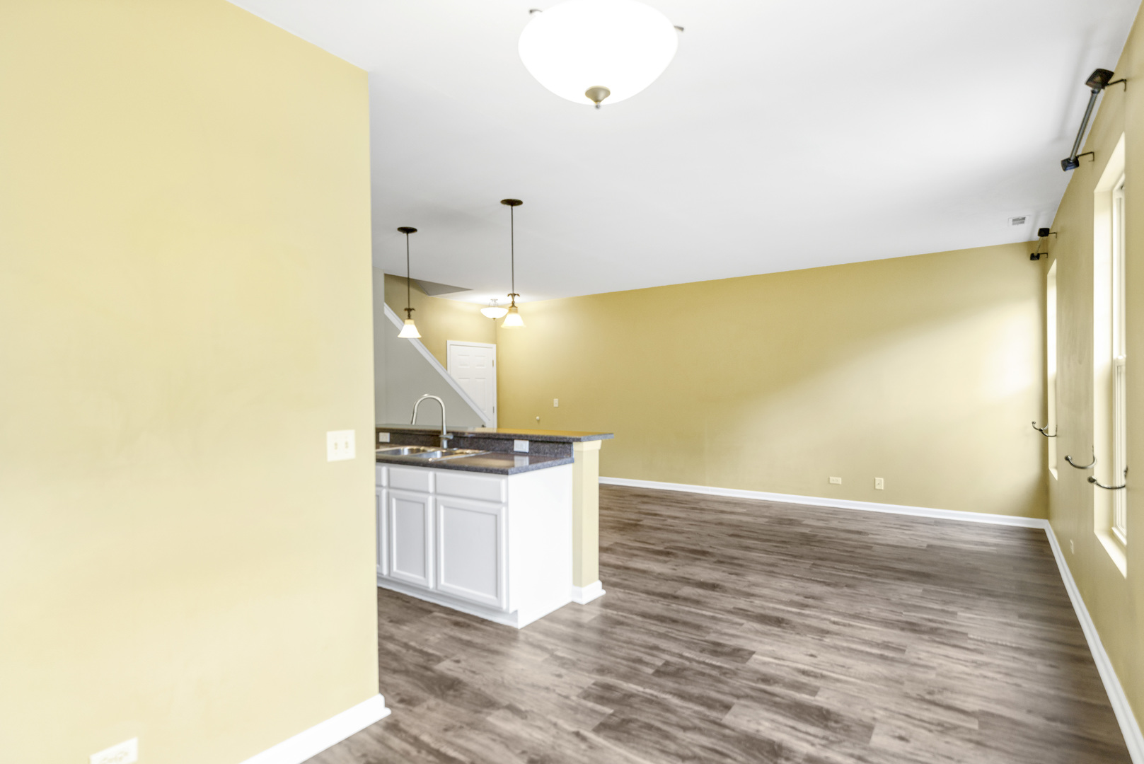 6558 Marble Lane, Carpentersville, IL 60110