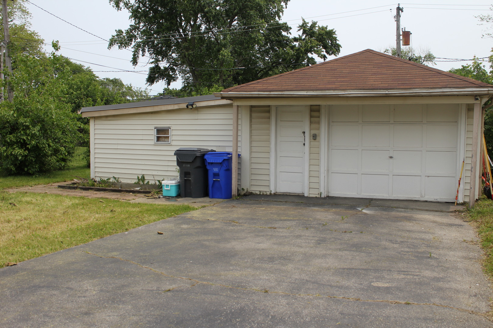 4627 Custer Avenue, Lyons, IL 60534