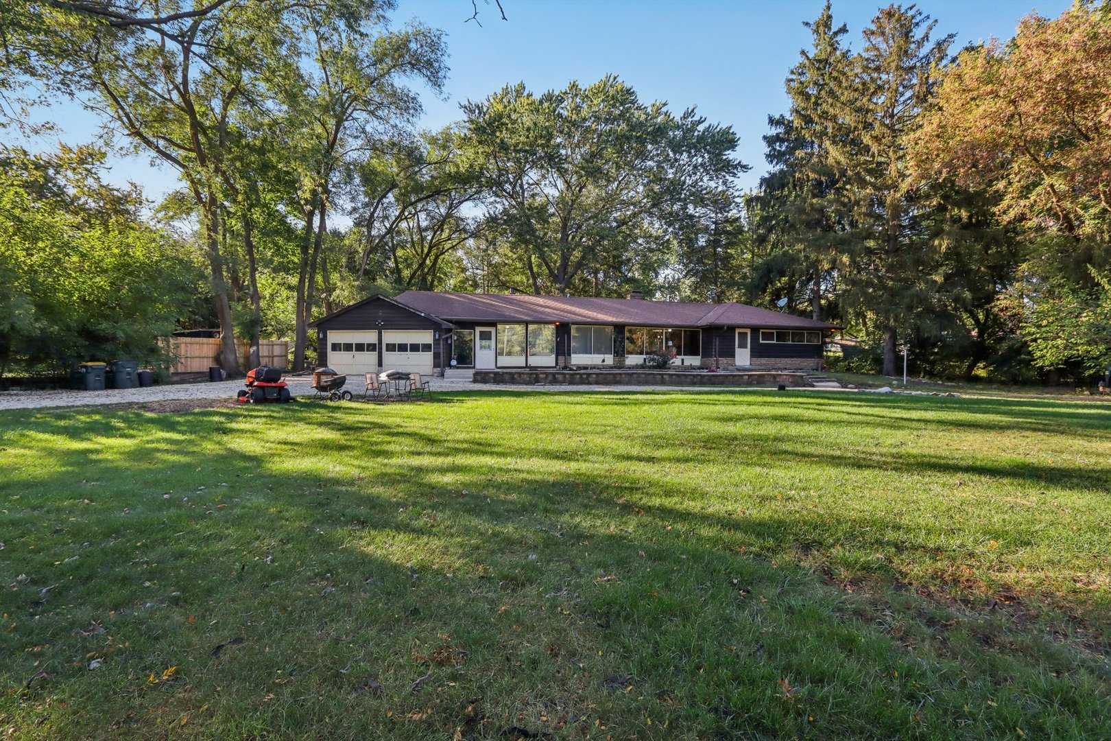 3N050 Timberline Drive, West Chicago, IL 60185