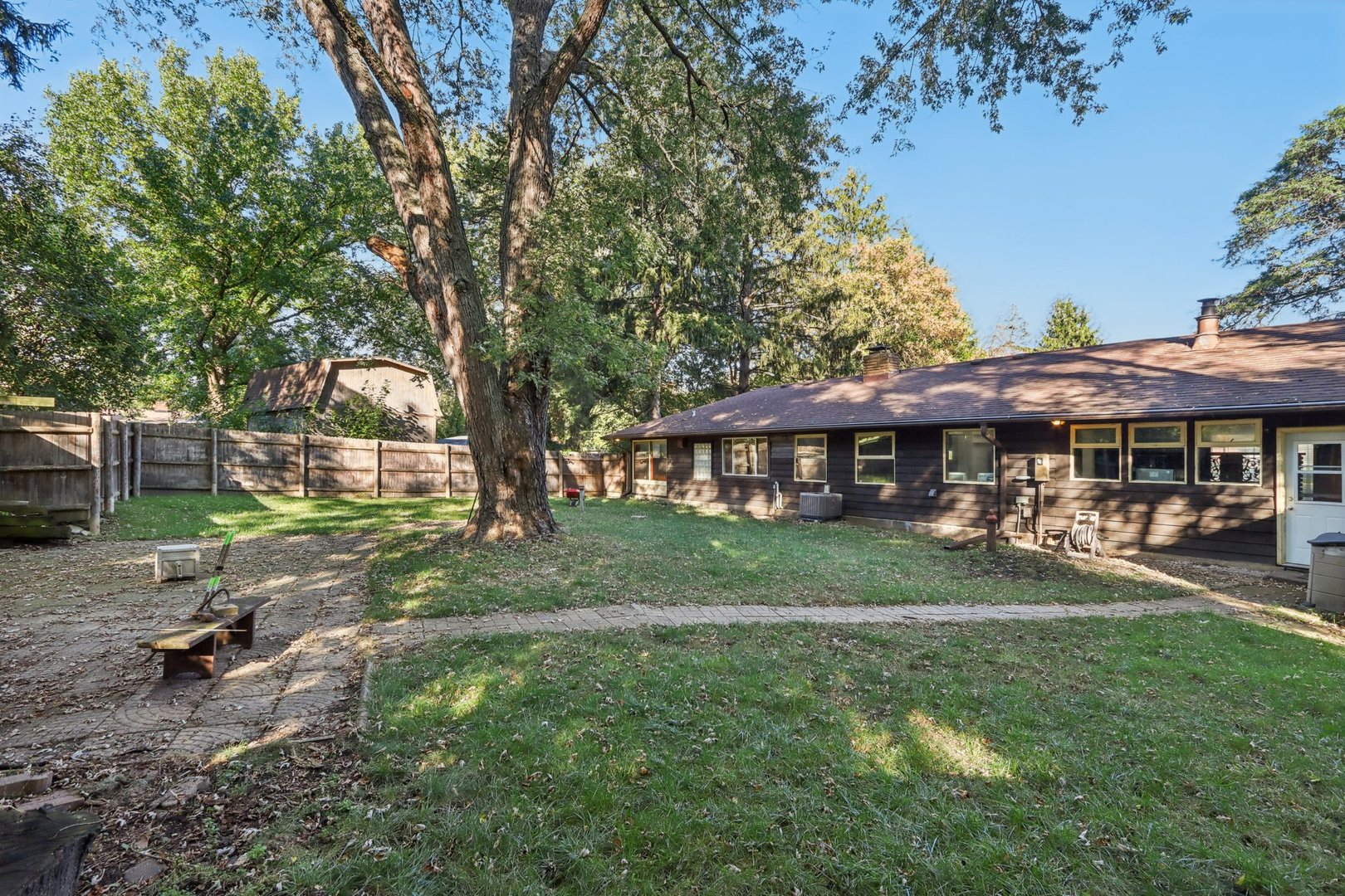 3N050 Timberline Drive, West Chicago, IL 60185