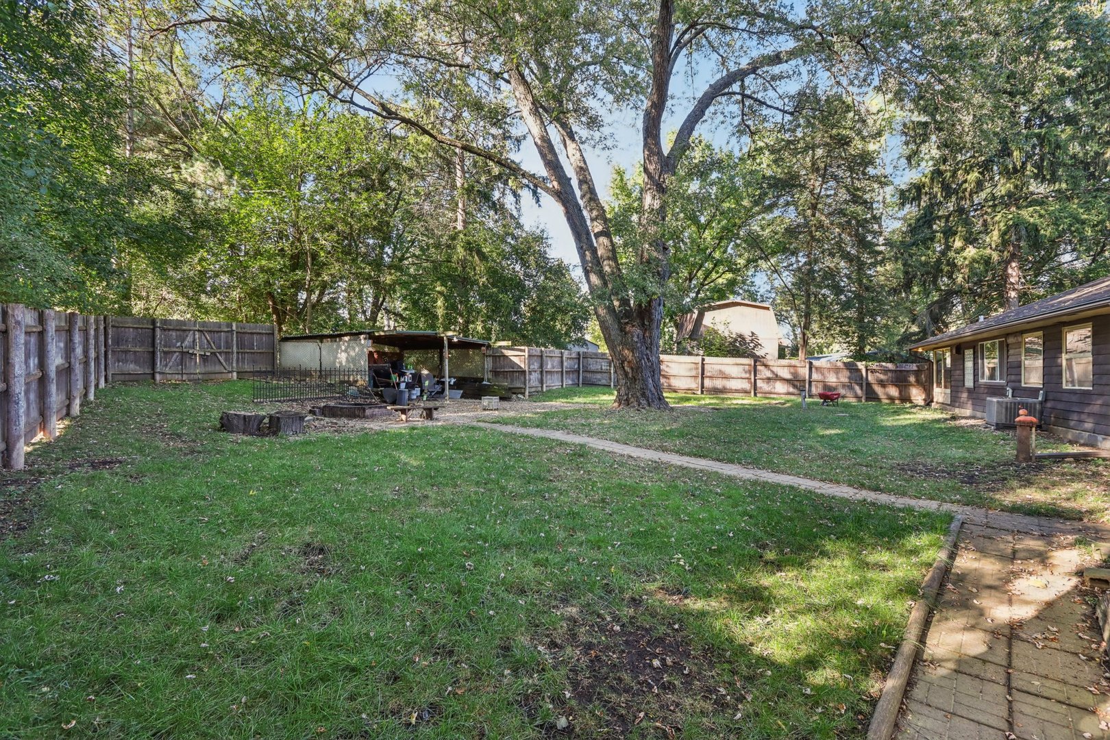 3N050 Timberline Drive, West Chicago, IL 60185