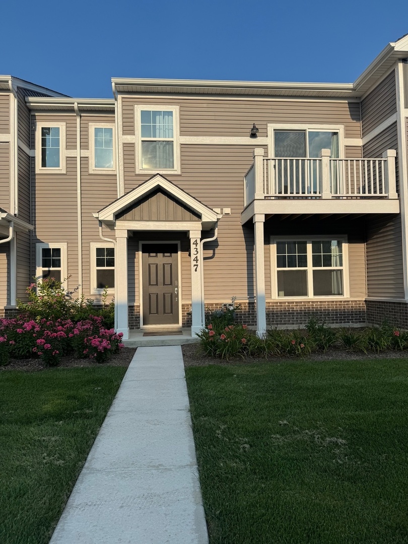 4347 Chelsea Manor Circle #4347, Aurora, IL 60504