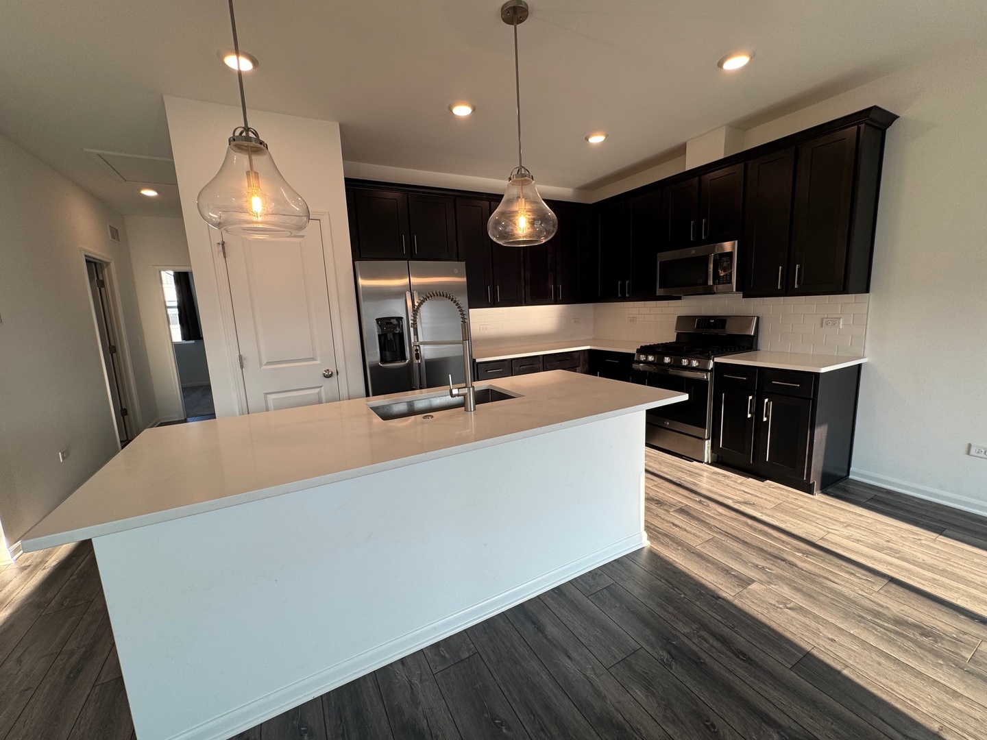 4347 Chelsea Manor Circle #4347, Aurora, IL 60504